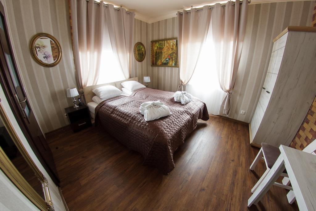 Palac Saturna Czeladz Room photo